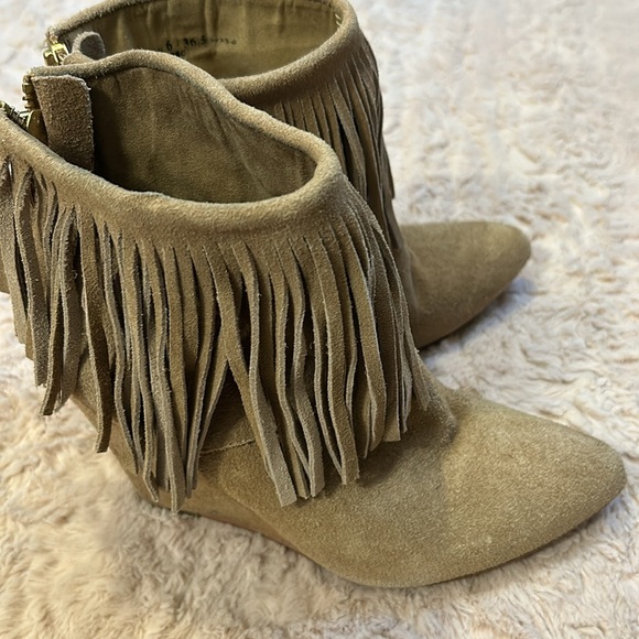 Chinese Laundry boots in size 6/36.5 - Picture 16 of 17